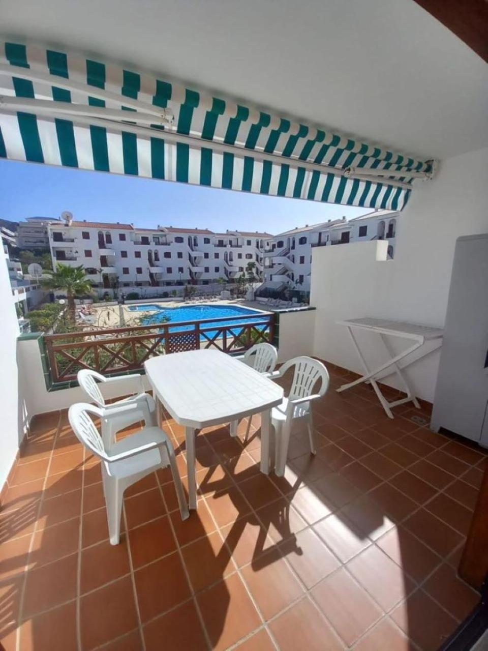 Victoria Court 2 - Lovely Apartment 65 Los Cristianos (Tenerife) Exterior foto