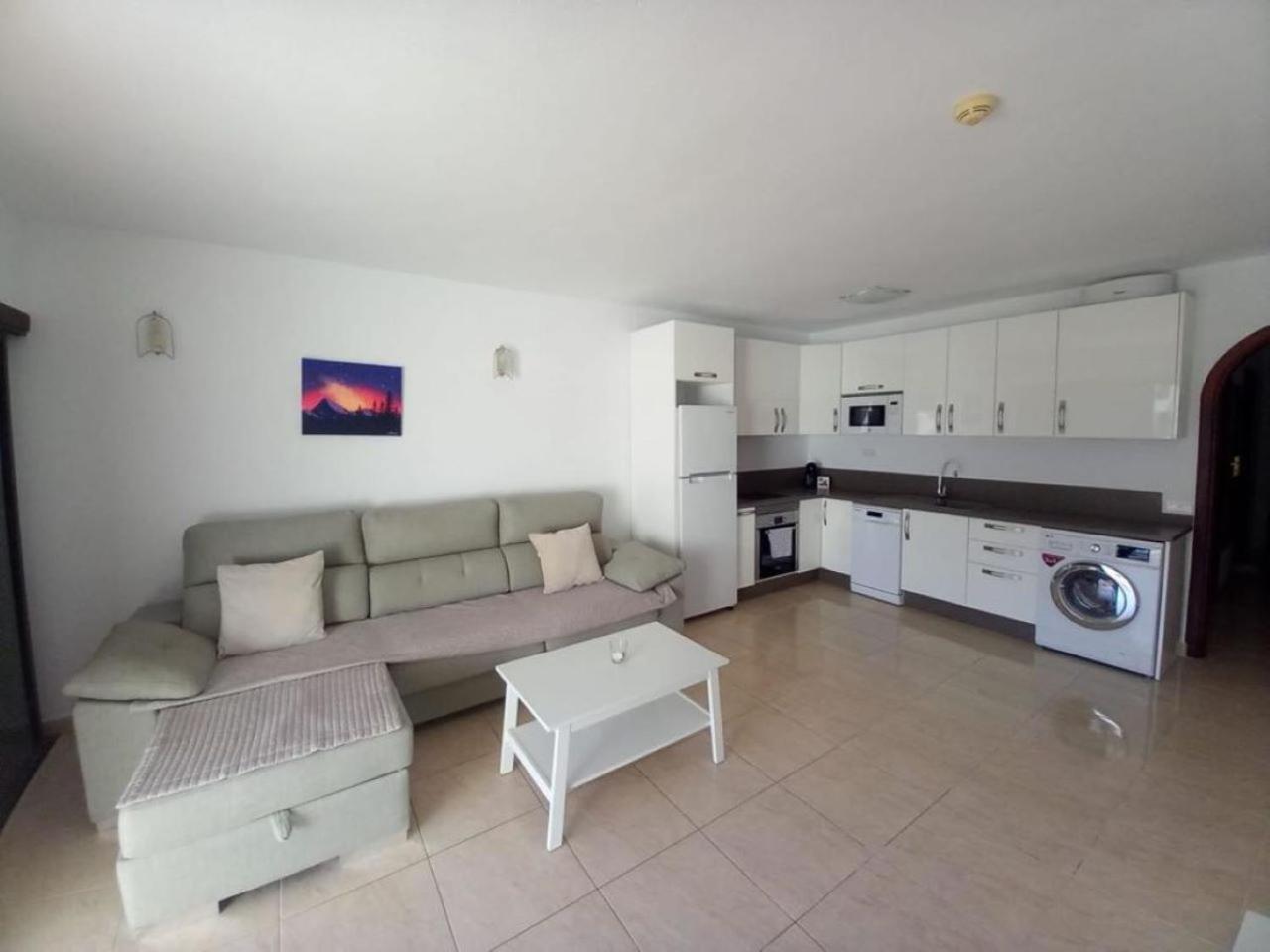Victoria Court 2 - Lovely Apartment 65 Los Cristianos (Tenerife) Exterior foto